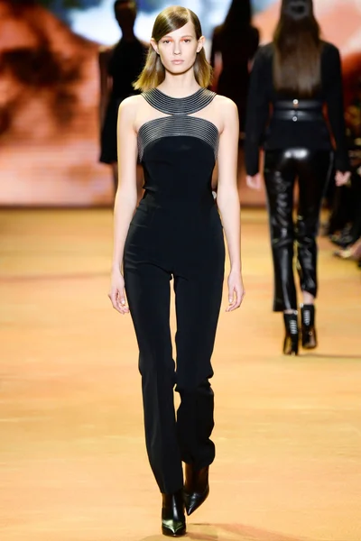 Look 8